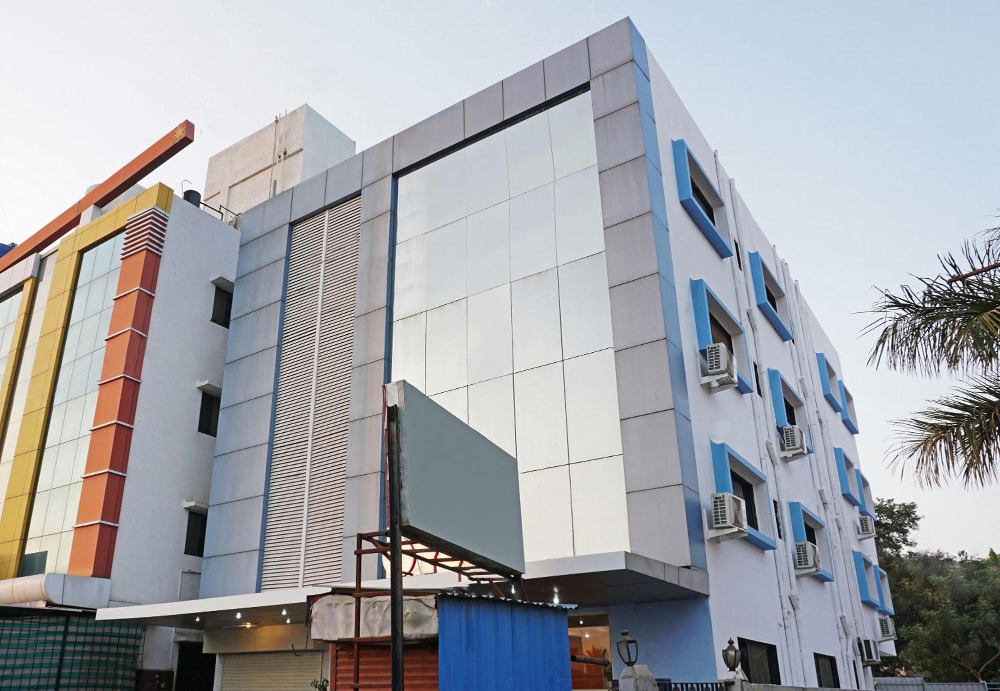 Super Hotel O Shirdi Sai Inn Ngoại thất bức ảnh